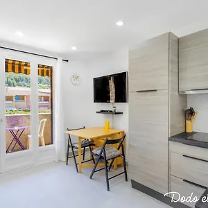  Appartement Adorable Studio With Ac Close To The Beach - Dodo Et Tartine