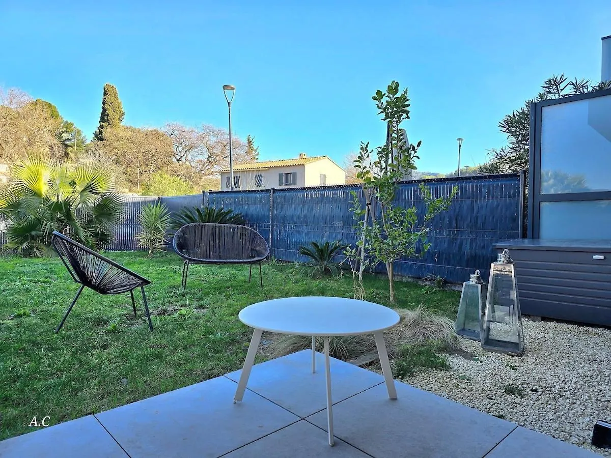 La Ciccia - Appartement Cosy De Plain-Pied, Avec Jardin, Terrasse Et Garage Prive - By Auraconcergerie Saint-Cyr-sur-Mer 0*,  France